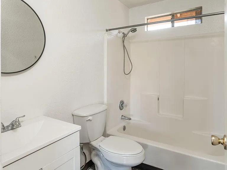 4224 E Canyon Trl #B3 — Photo 9