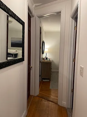 Rented by Bond New York | media 17