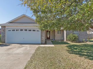 3213 N 6th St, Ocean Springs, MS 39564