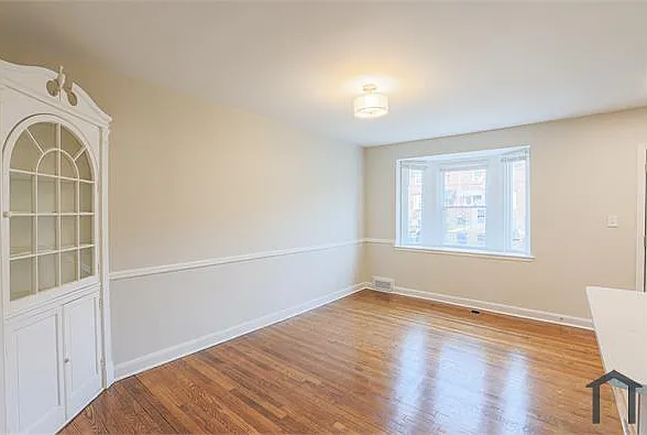 3 bed, $2,750 — Photo 3