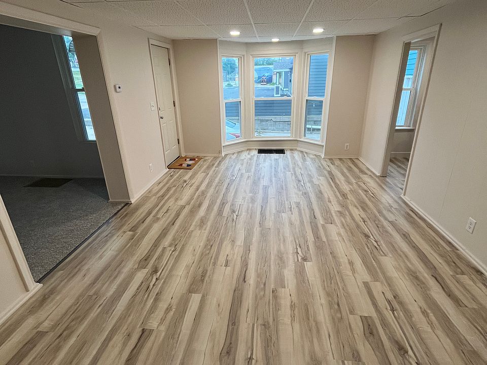 Dinning room from bathroom door