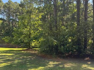 8891 Smithfield Dr NW, Calabash, NC 28467