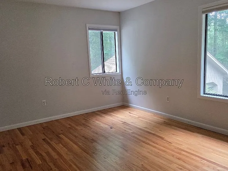 15 Treadwell Ct — Photo 12