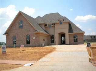749 Dumaine Ct, Bossier City, LA 71111