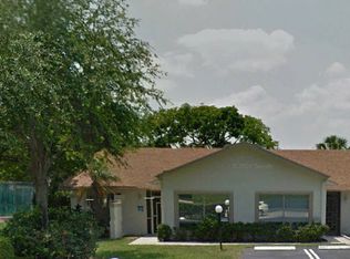 856 Lago Rd, Delray Beach, FL 33445