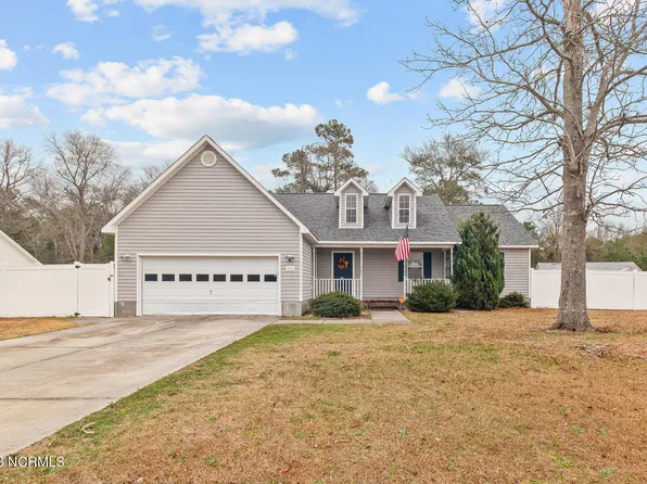 100 Knotts Court, Sneads Ferry, NC 28460