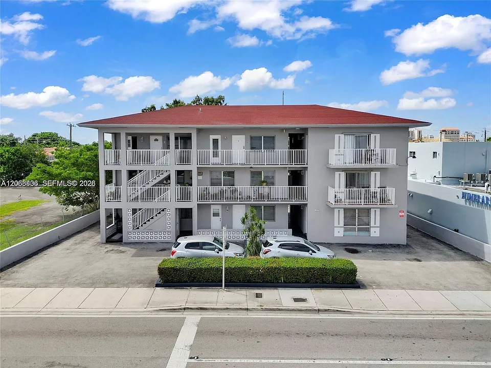 3424 W Flagler St #4