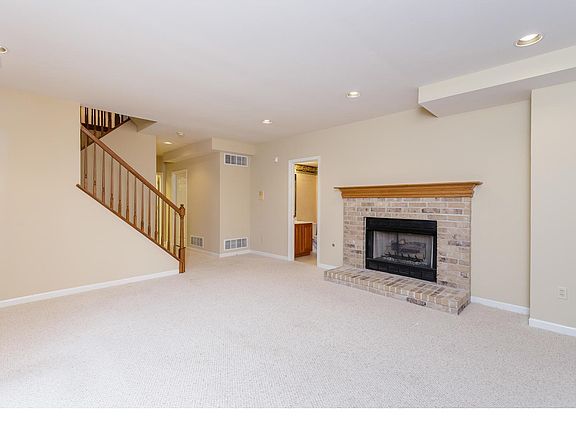 Finished lower level with gas fireplace