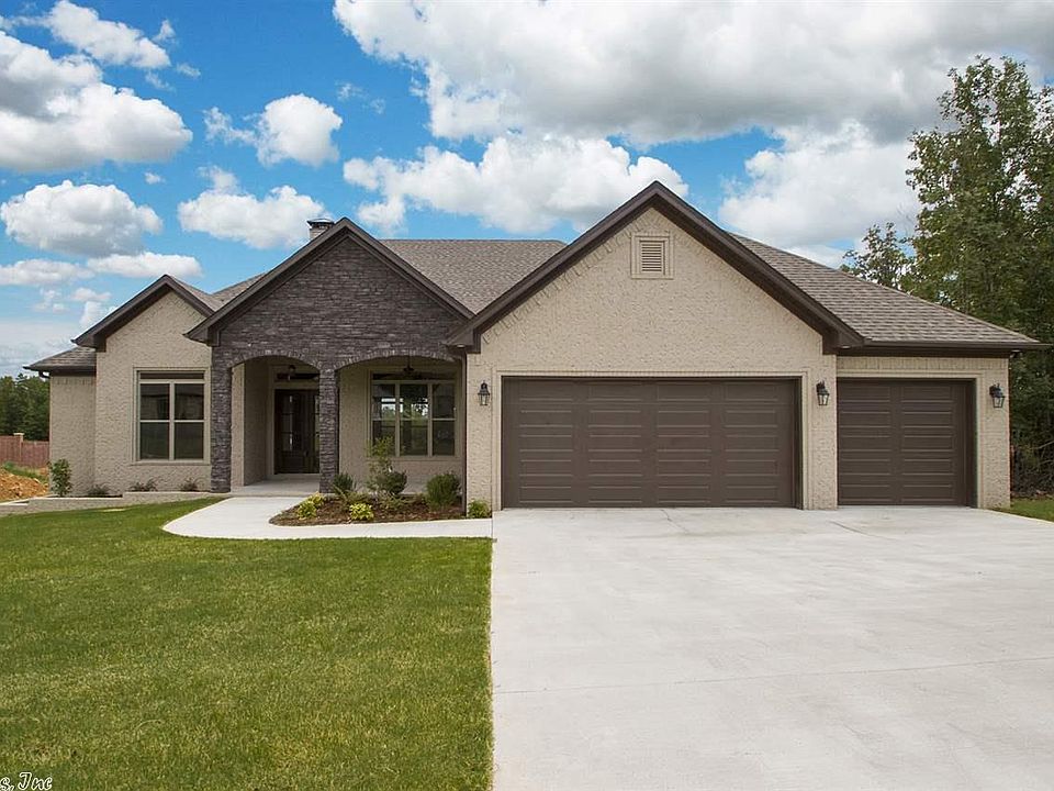 1st image of 9701 Oak Heights Dr