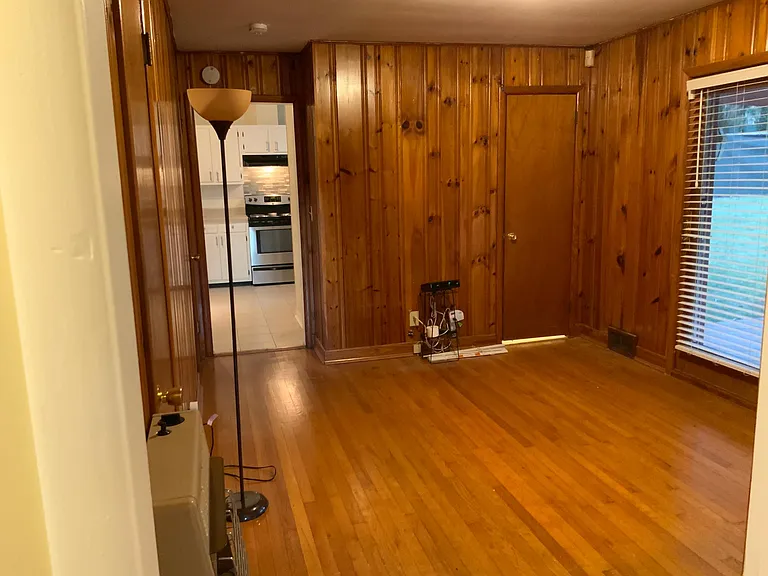 Back family room looking into the kitchen
