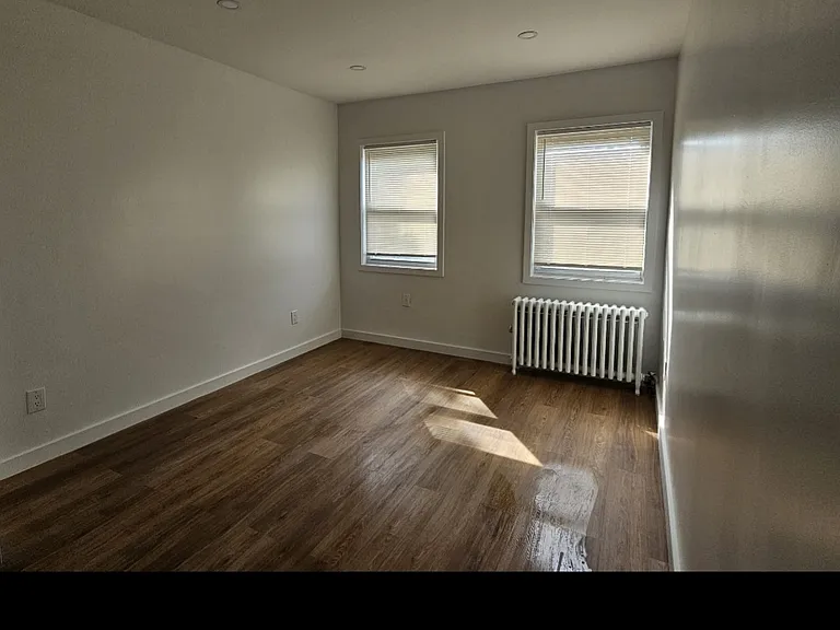 25-49 42nd St #1 — Photo 8