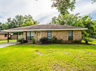200 Lindsey Cir, Carencro, LA 70520