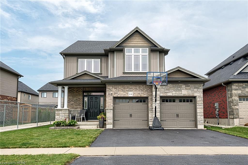 44 Anderson Cres, Perth East, ON N5A 0C5 | MLS #40623941 | Zillow