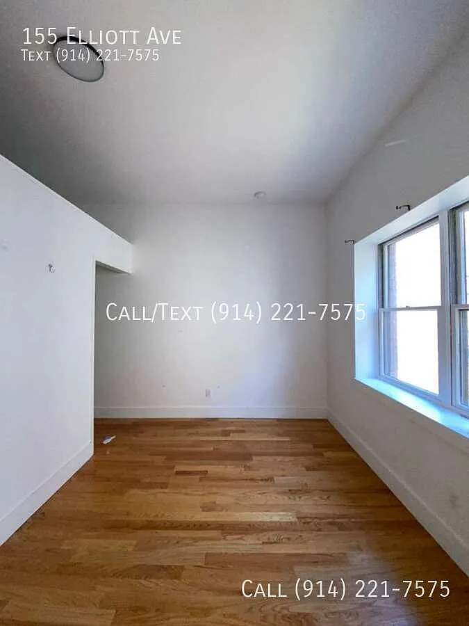 Building Photo - 155 Elliott Ave