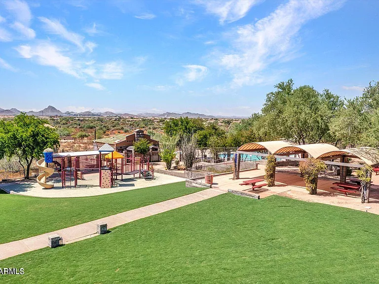 3433 W Languid Ln — Photo 36