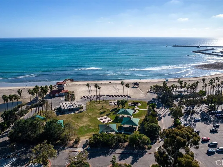 876 Doheny Way — Photo 39