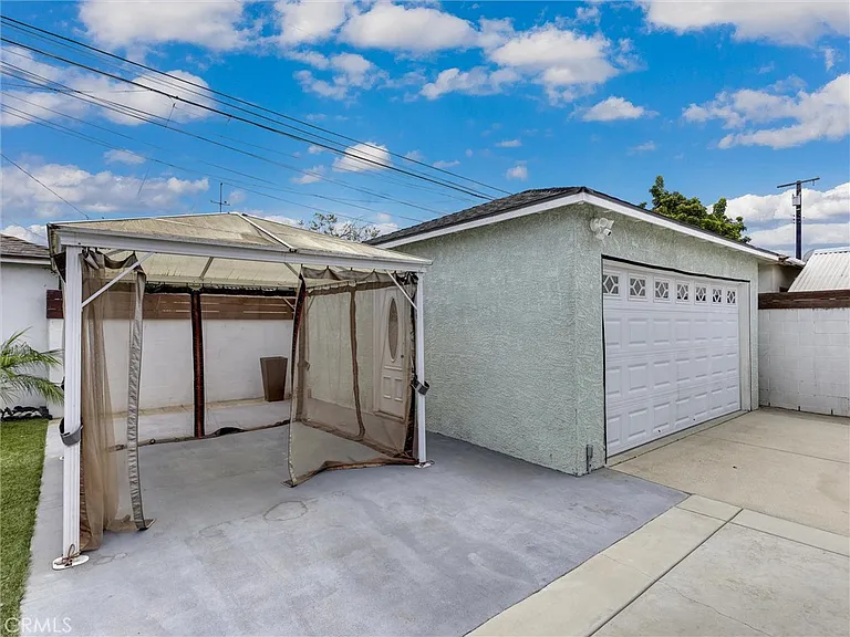 4350 Carfax Ave — Photo 8