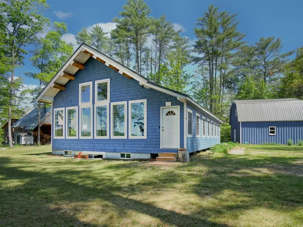 10 Clover Lane, Paris, ME 04281