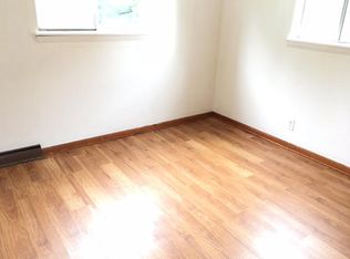 8016 W Bender Ave APT 3, Milwaukee, WI 53218