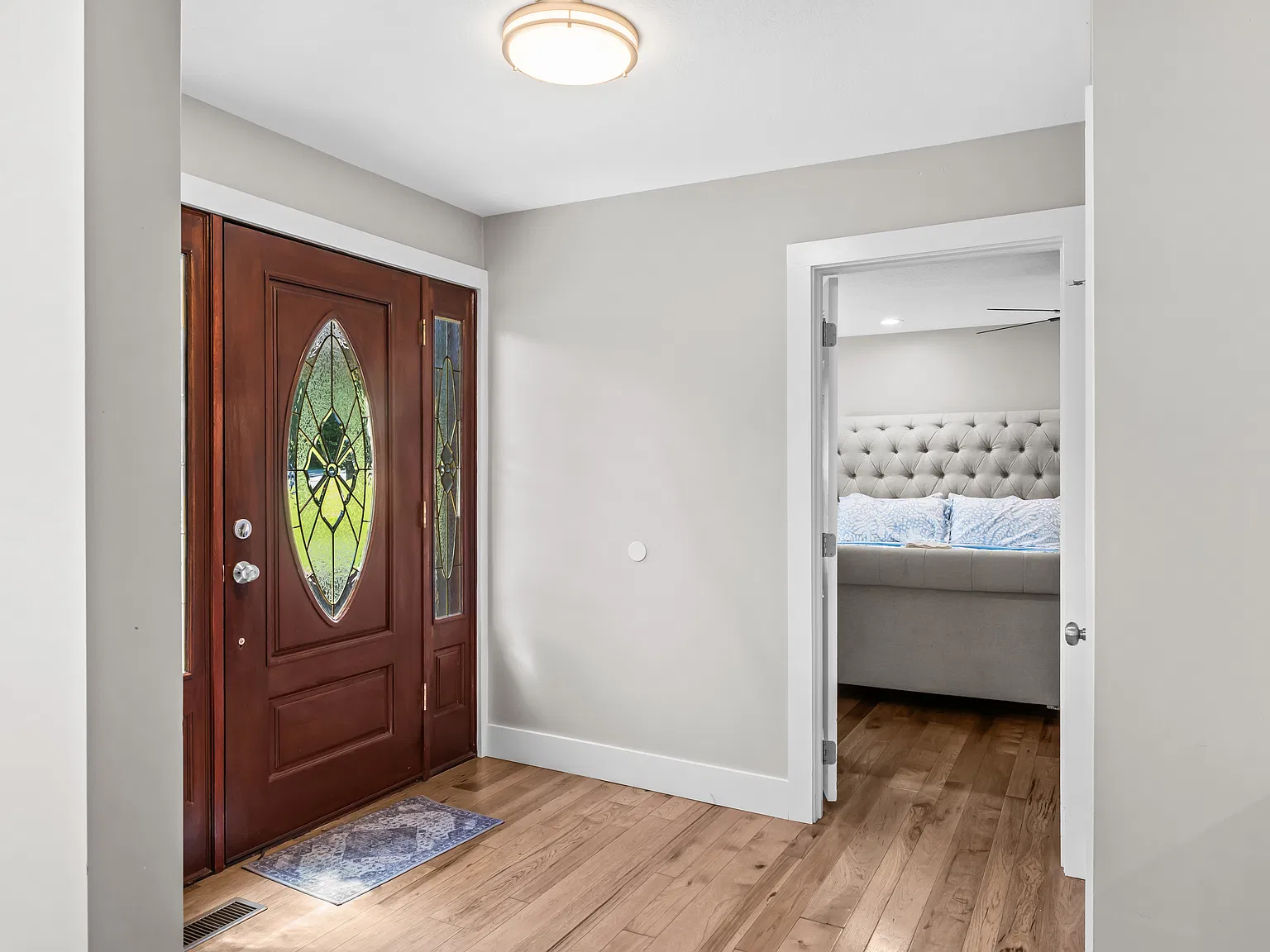 9 bed, 7156 sqft, $7,495 — Photo 4