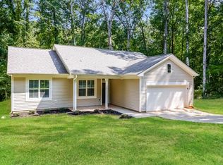 2611 Caroline St, Statesville, NC 28625