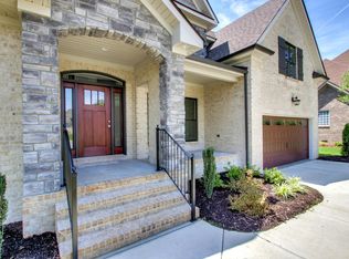450 Paul Norman Dr, Murfreesboro, TN 37127