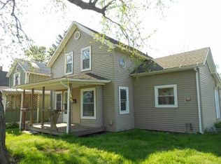 37 Front St, Rittman, OH 44270
