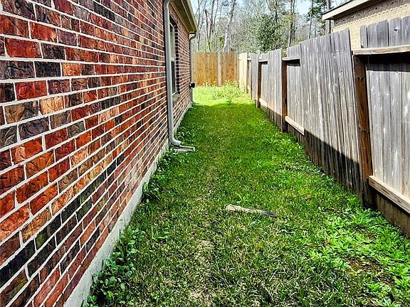 4th image of 15054 Paddock Point Ln