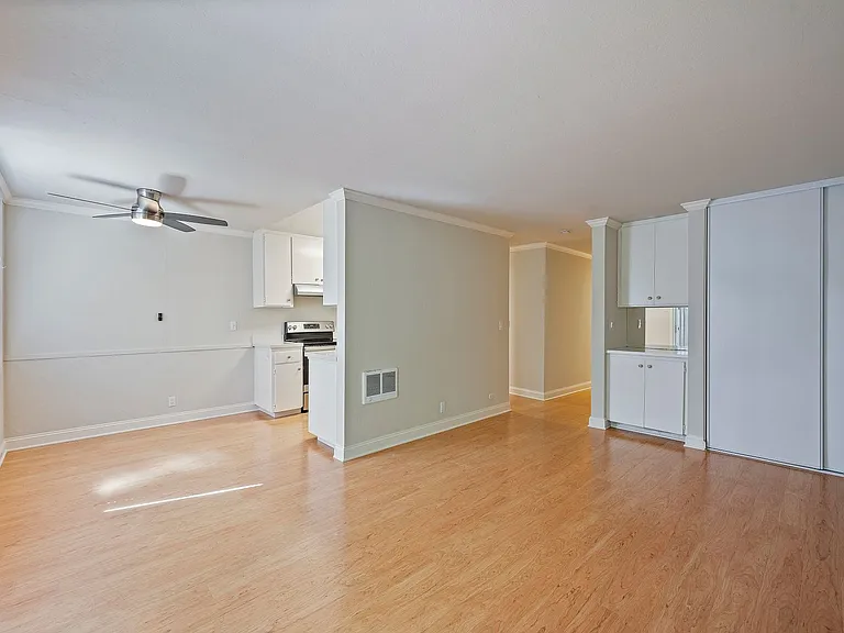 475 Weldon Ave. — Photo 8