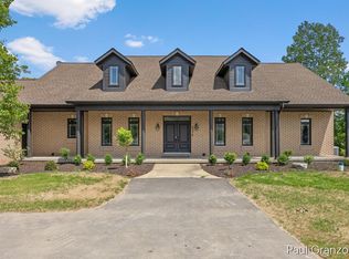 5578 Blackberry Ct NE, Grand Rapids, MI 49525