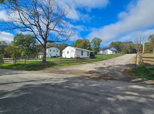 19 Swan Rd, Maysville, WV 26833