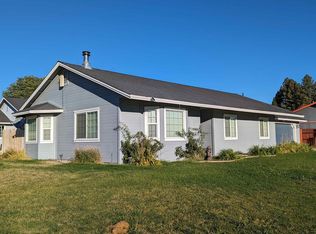 725 Gem Dr, Susanville, CA 96130