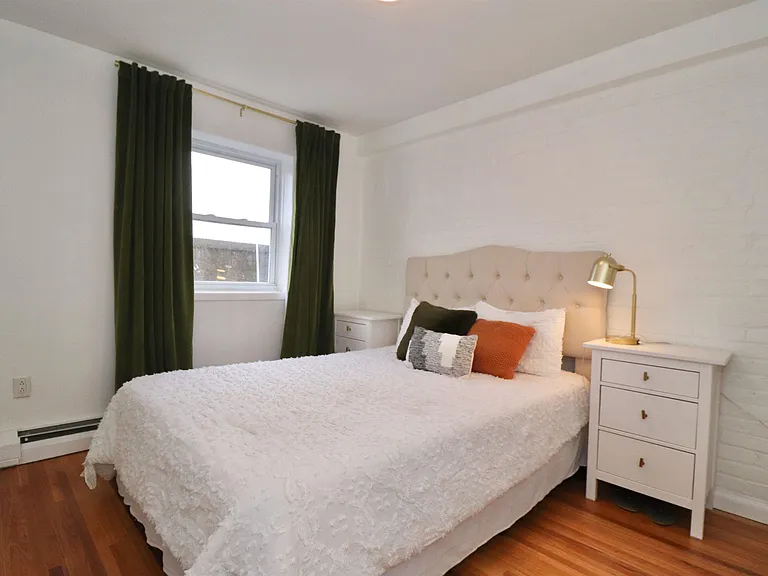 206 Beacon Ave #2 — Photo 17