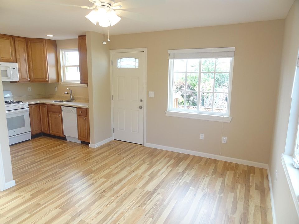 1st image of 413A Howard Ave