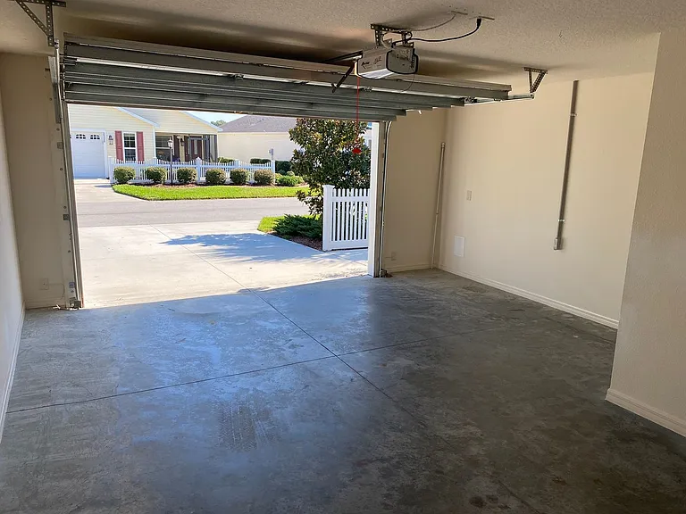 3102 Sabal Palm Ave — Photo 24