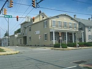 Building Photo 4