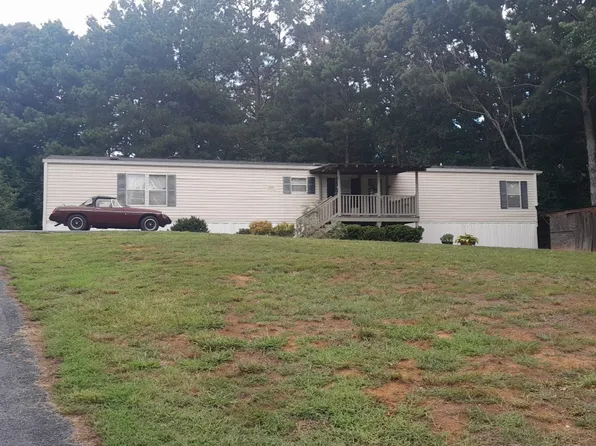 6173 Lollis Creek Rd, Flowery Branch, GA 30542