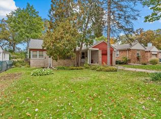 263 Barberry Rd, Highland Park, IL 60035