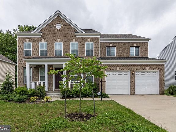 3rd image of 12803 Coventry Manor Way