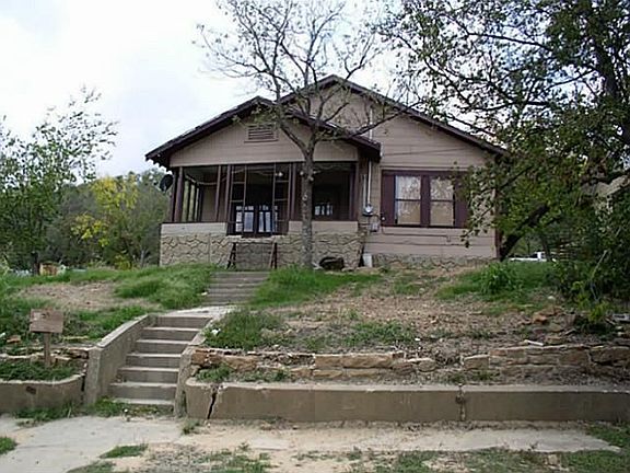 2nd image of 501 NE 6th Ave