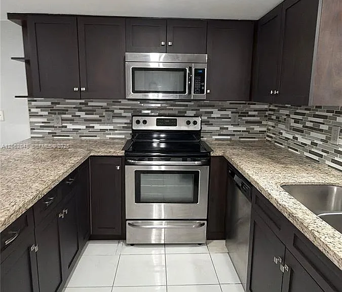 551 NW 82nd Ave #516 — Photo 41