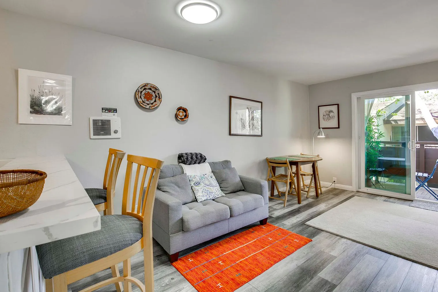 Studio, 1.0 bath, 828 sqft, $3,128 — Photo 2