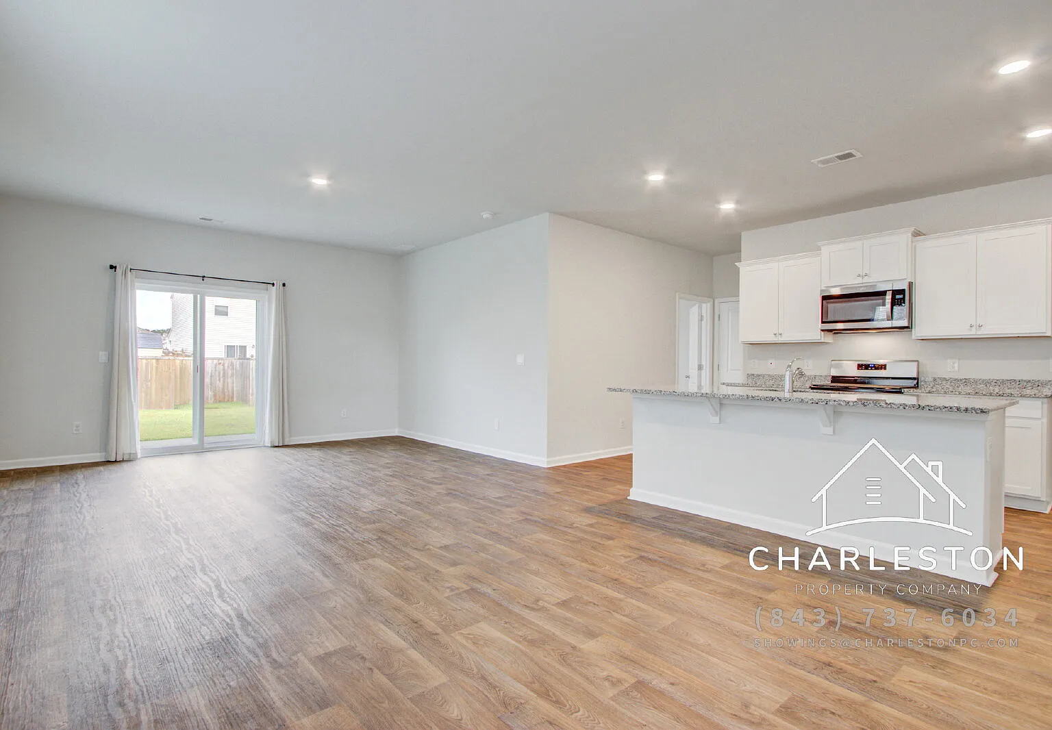 5 bed, 3.0 bath, 2361 sqft, $2,400 — Photo 3