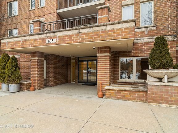 2nd image of 635 Perrie Dr APT 506-2