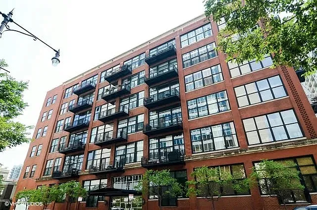 1 bed, 750 sqft, $2,300 — Photo 1