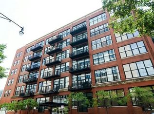 520 W Huron St #13, Chicago, IL 60654