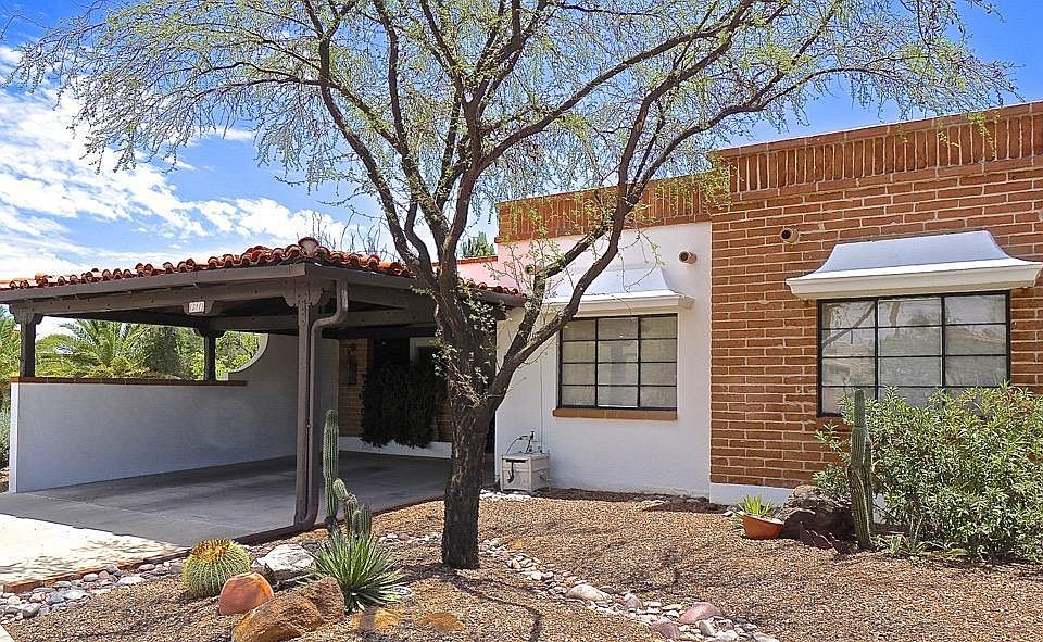 1st image of 311 S Paseo Seco