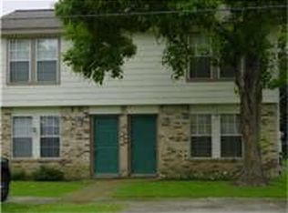 1111 Summit Dr, Tomball, TX 77375