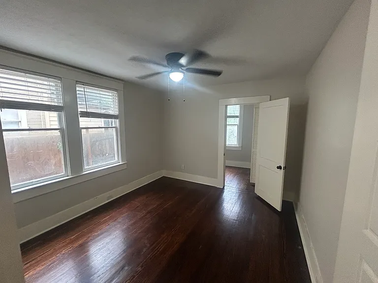 1026 W Gramercy Pl #2 — Photo 9