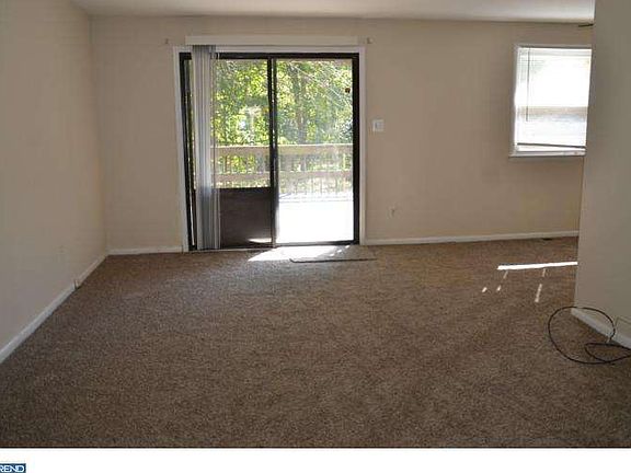 4th image of 720 Woodlynne Ave